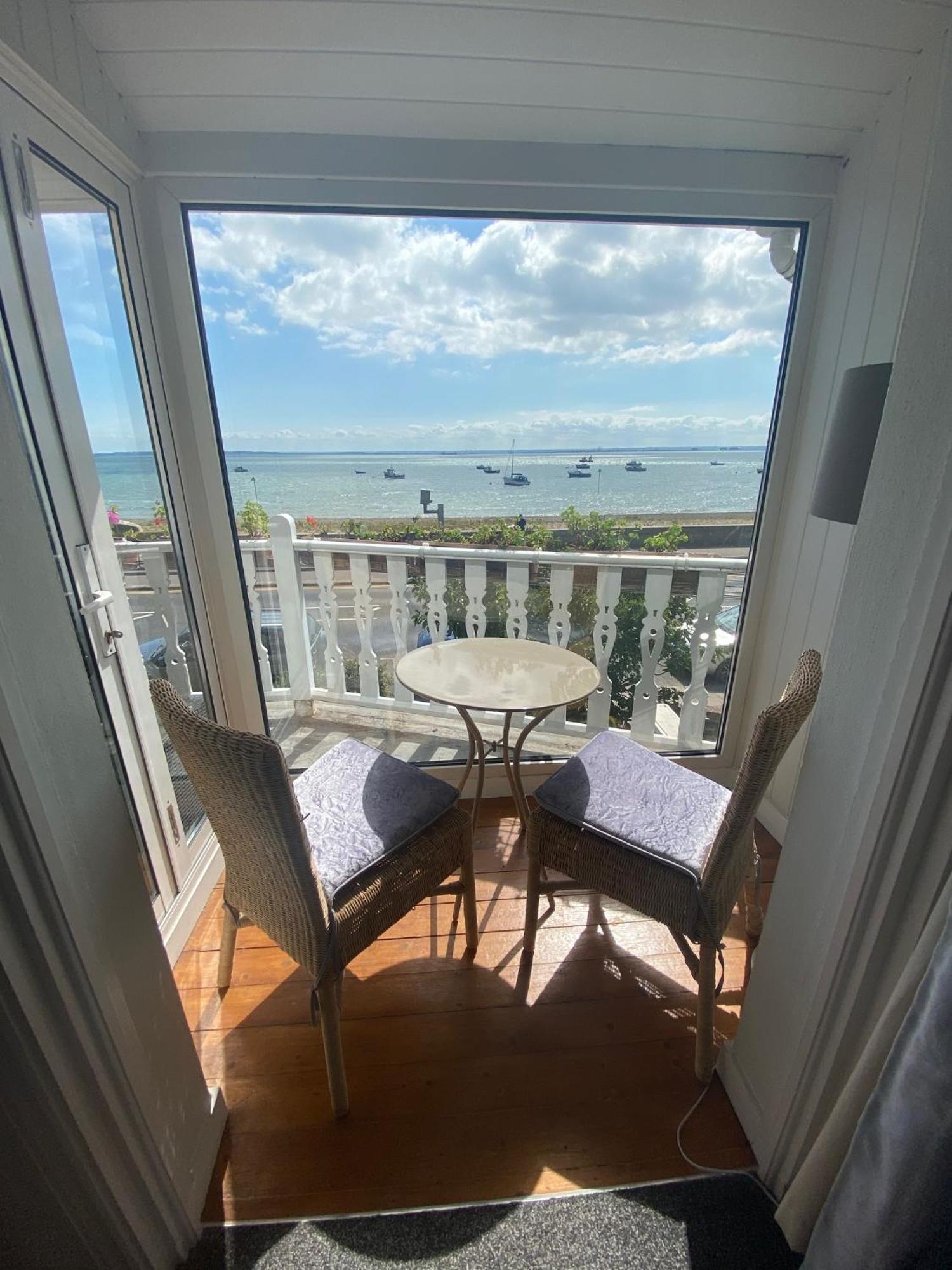 Pebbles Guest House Southend-on-Sea Zimmer foto