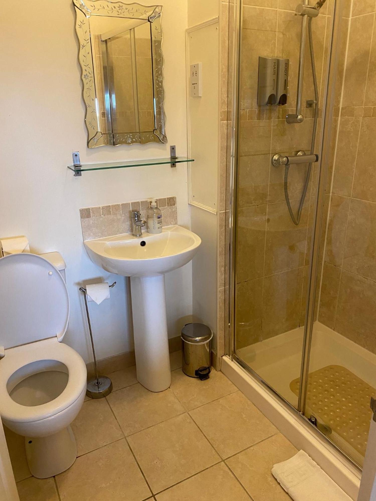 Pebbles Guest House Southend-on-Sea Zimmer foto