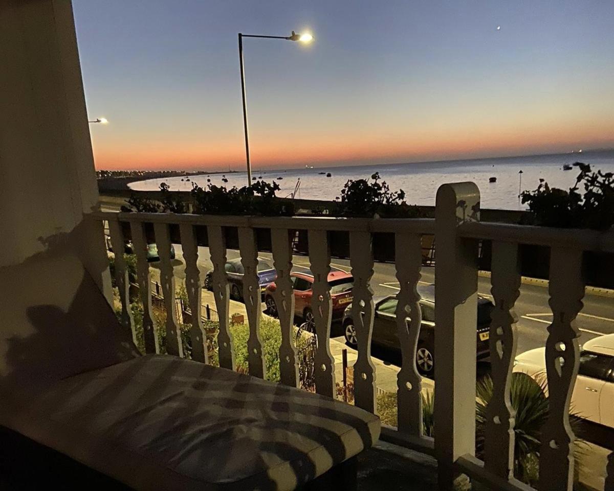 Pebbles Guest House Southend-on-Sea Zimmer foto