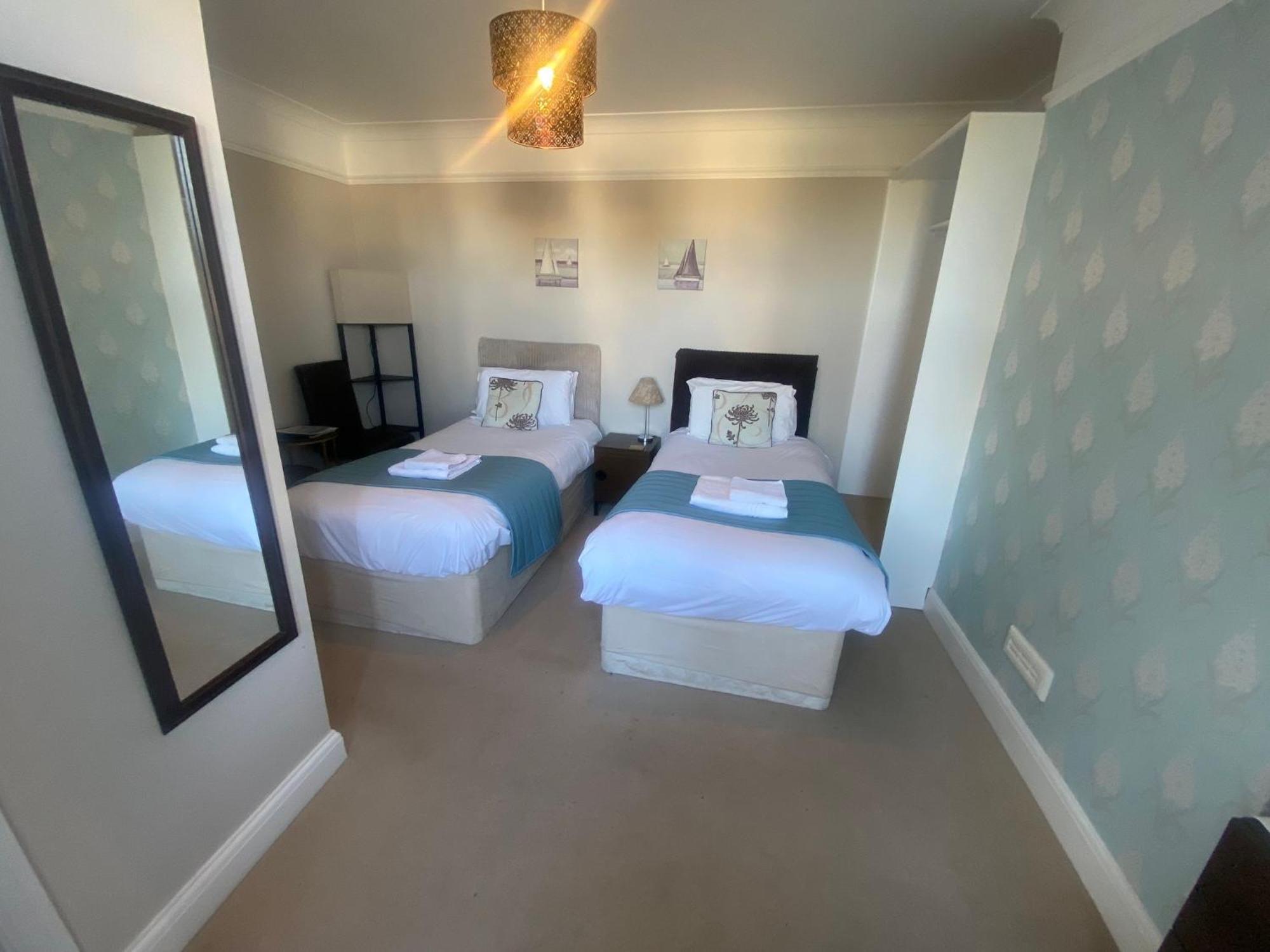 Pebbles Guest House Southend-on-Sea Zimmer foto