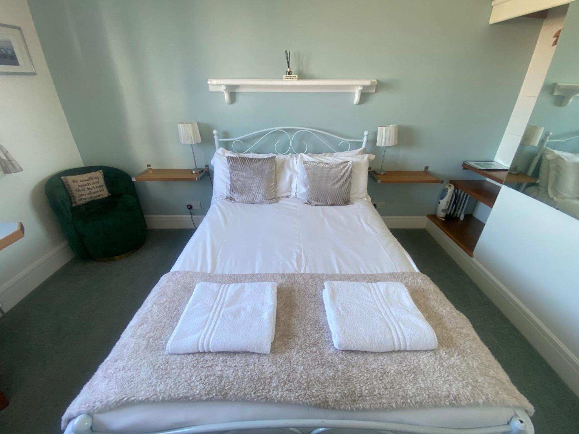 Pebbles Guest House Southend-on-Sea Zimmer foto