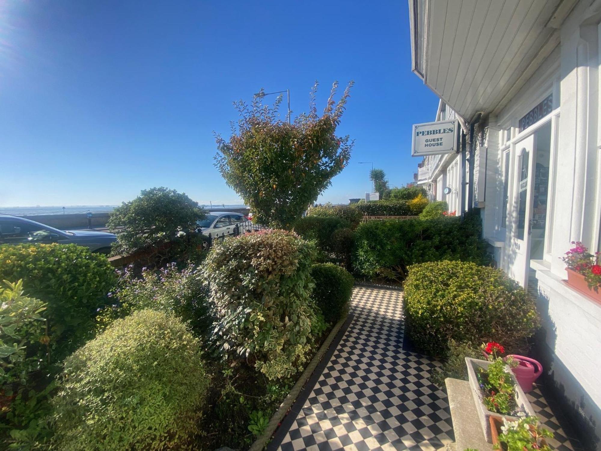 Pebbles Guest House Southend-on-Sea Exterior foto