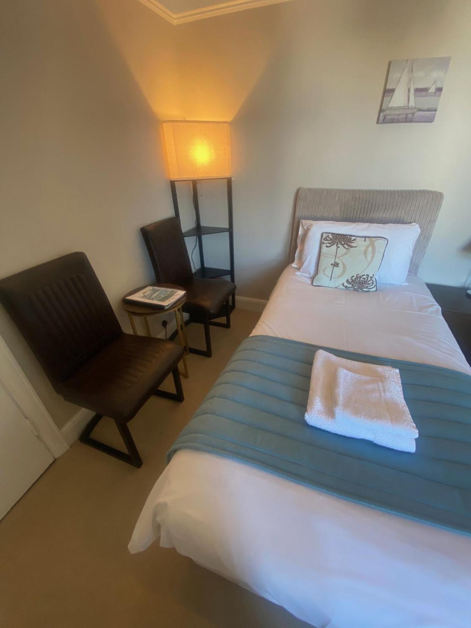 Pebbles Guest House Southend-on-Sea Zimmer foto