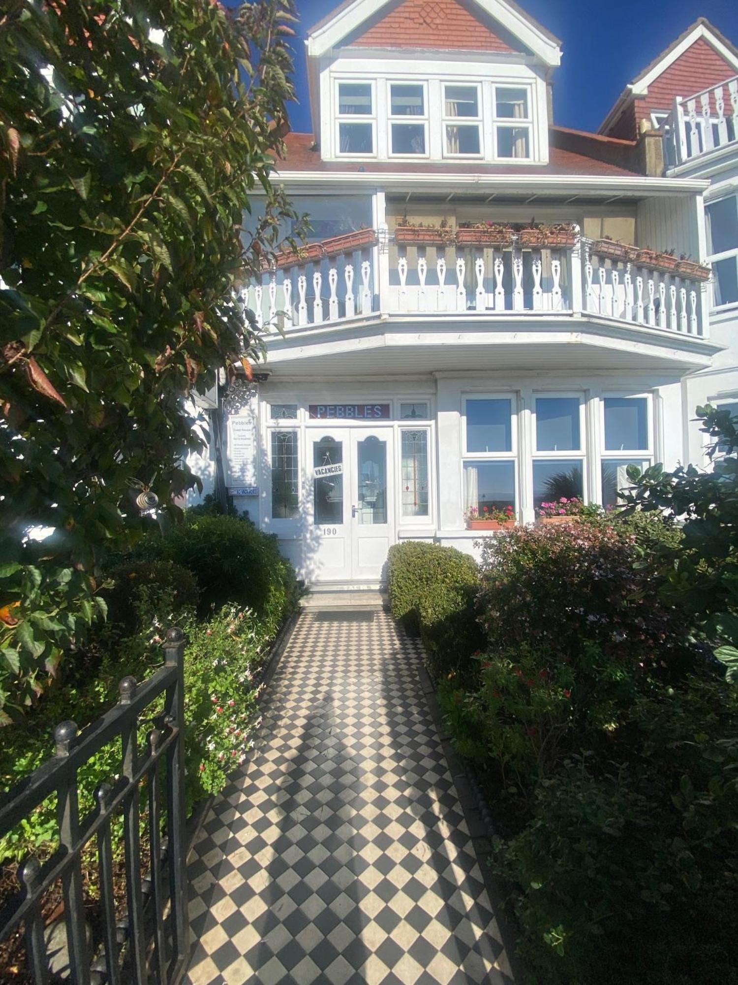 Pebbles Guest House Southend-on-Sea Exterior foto