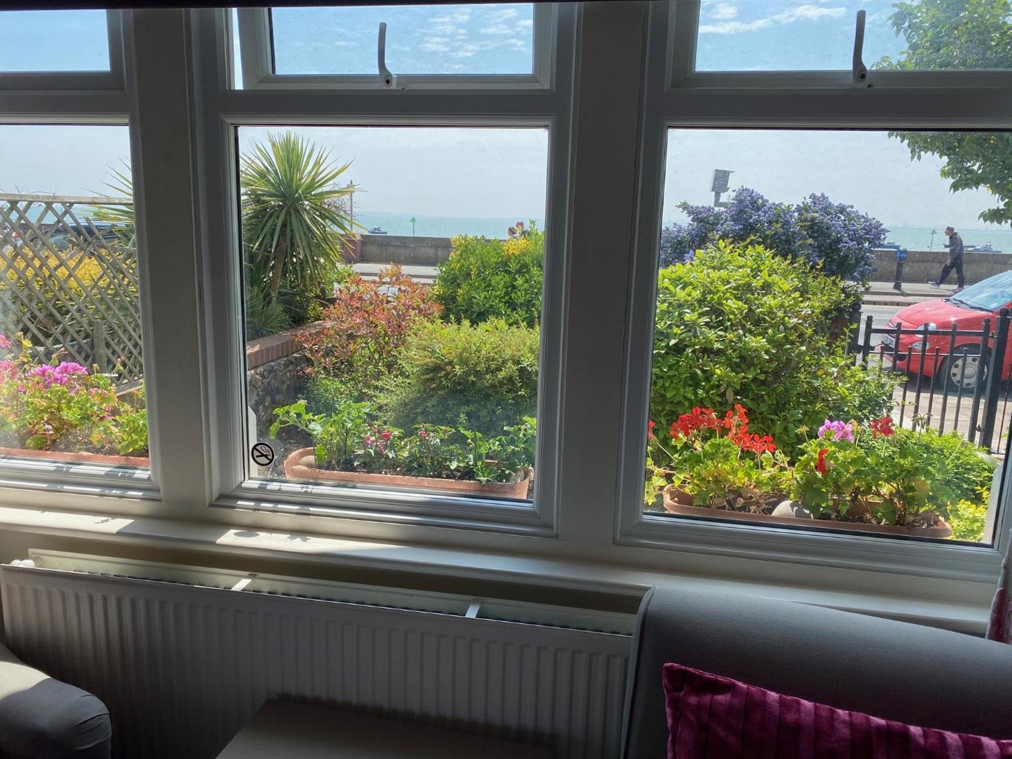 Pebbles Guest House Southend-on-Sea Zimmer foto