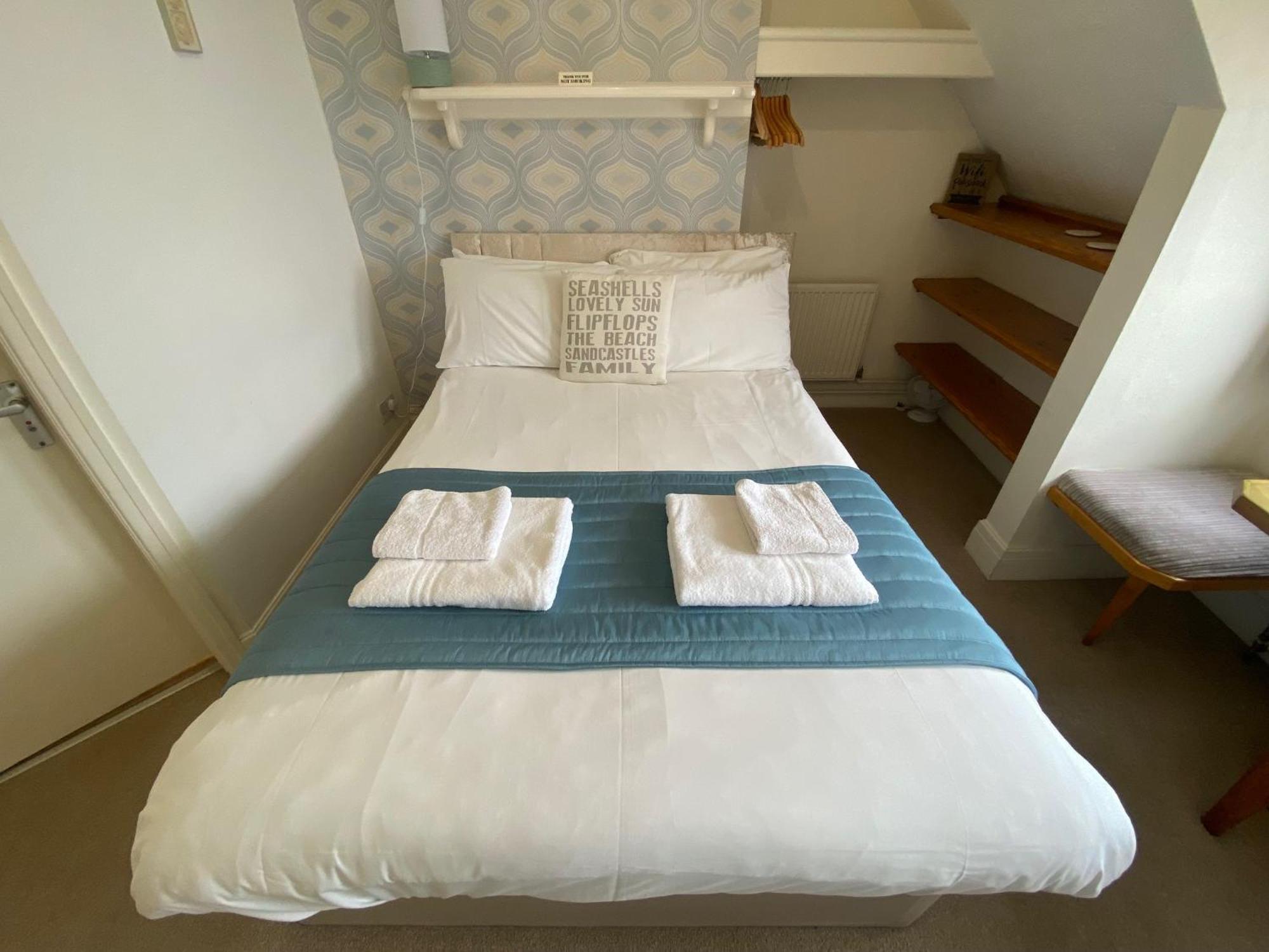 Pebbles Guest House Southend-on-Sea Zimmer foto